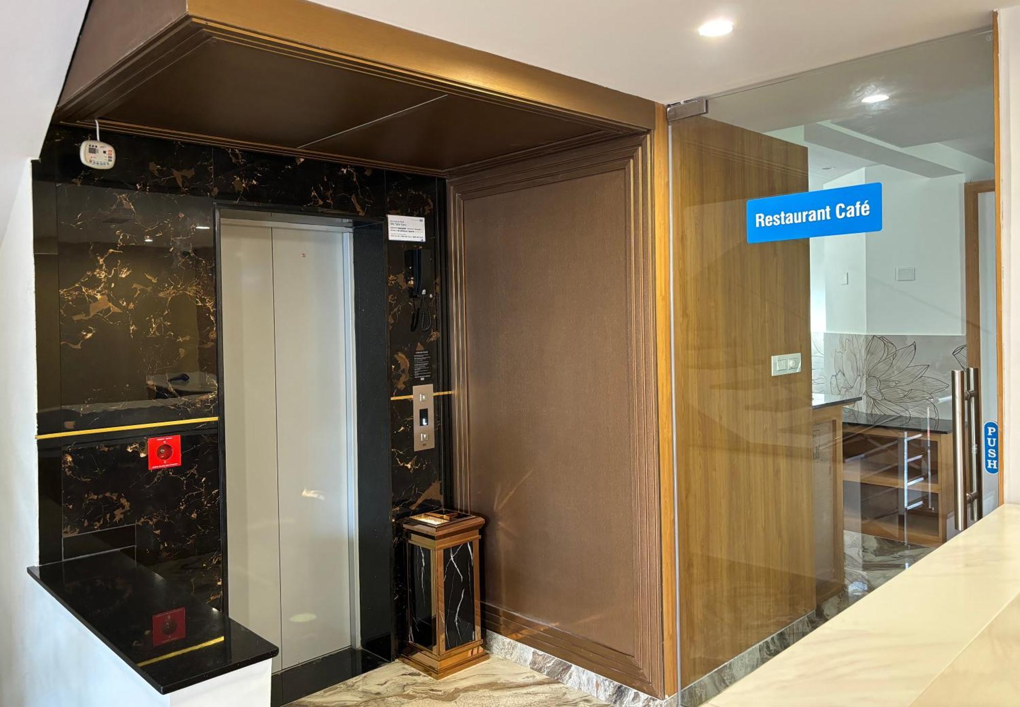 Hotel Sterling Plaza- Bangalore International Airport Dod Jala Zewnętrze zdjęcie