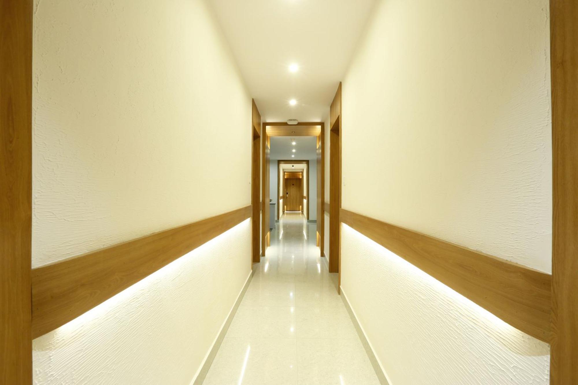Hotel Sterling Plaza- Bangalore International Airport Dod Jala Zewnętrze zdjęcie