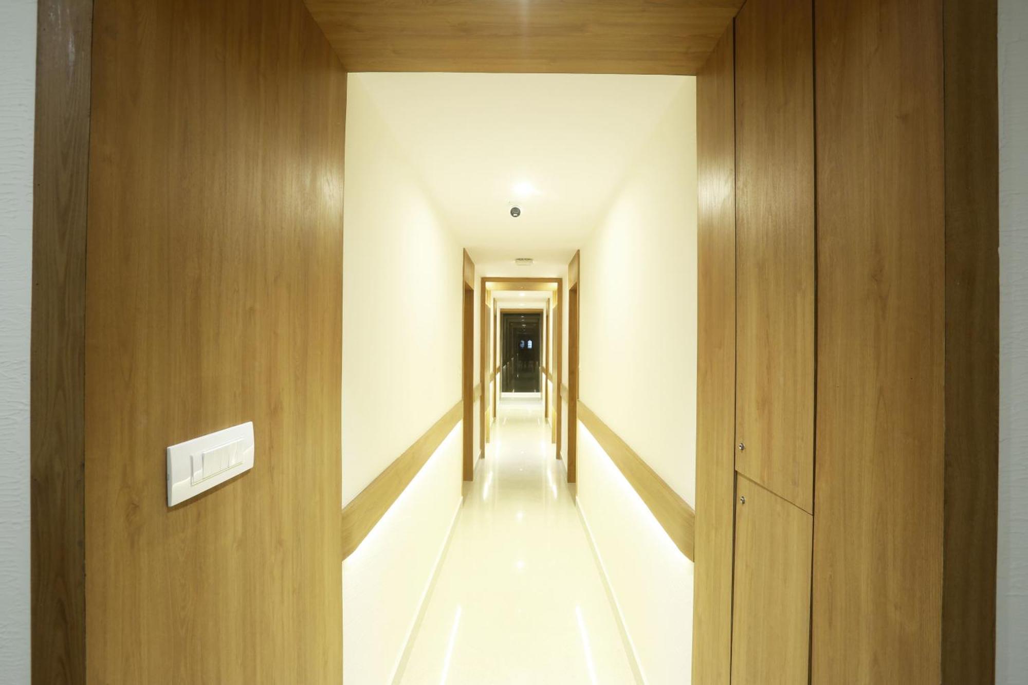 Hotel Sterling Plaza- Bangalore International Airport Dod Jala Zewnętrze zdjęcie